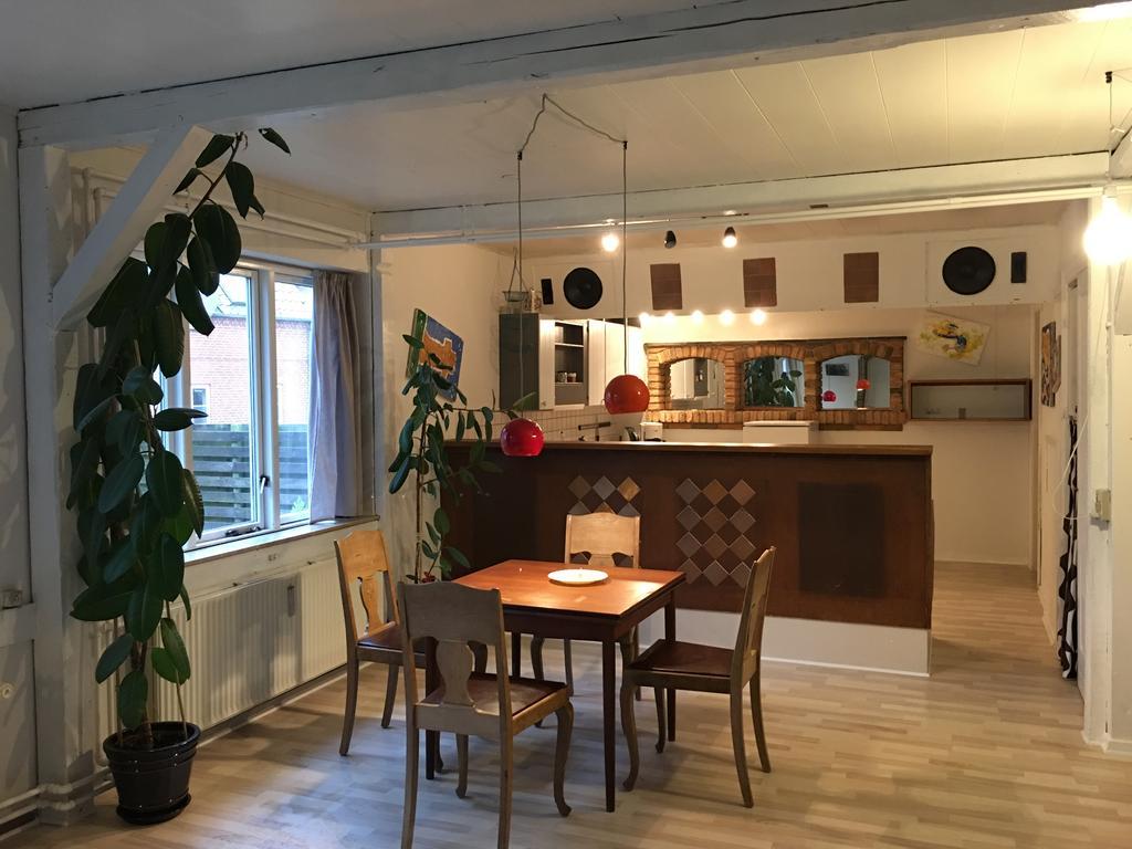 Studio Apartment In Højer エクステリア 写真